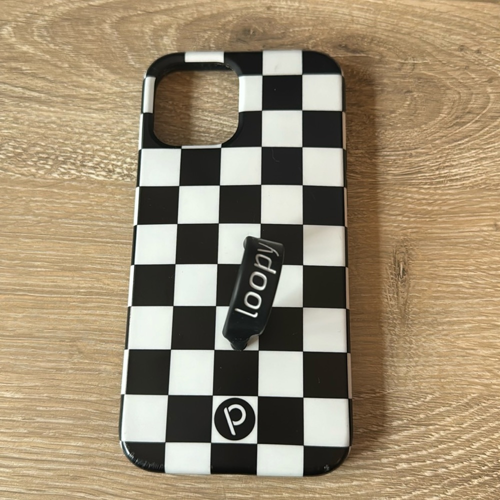 Loopy Case - Checkered BW